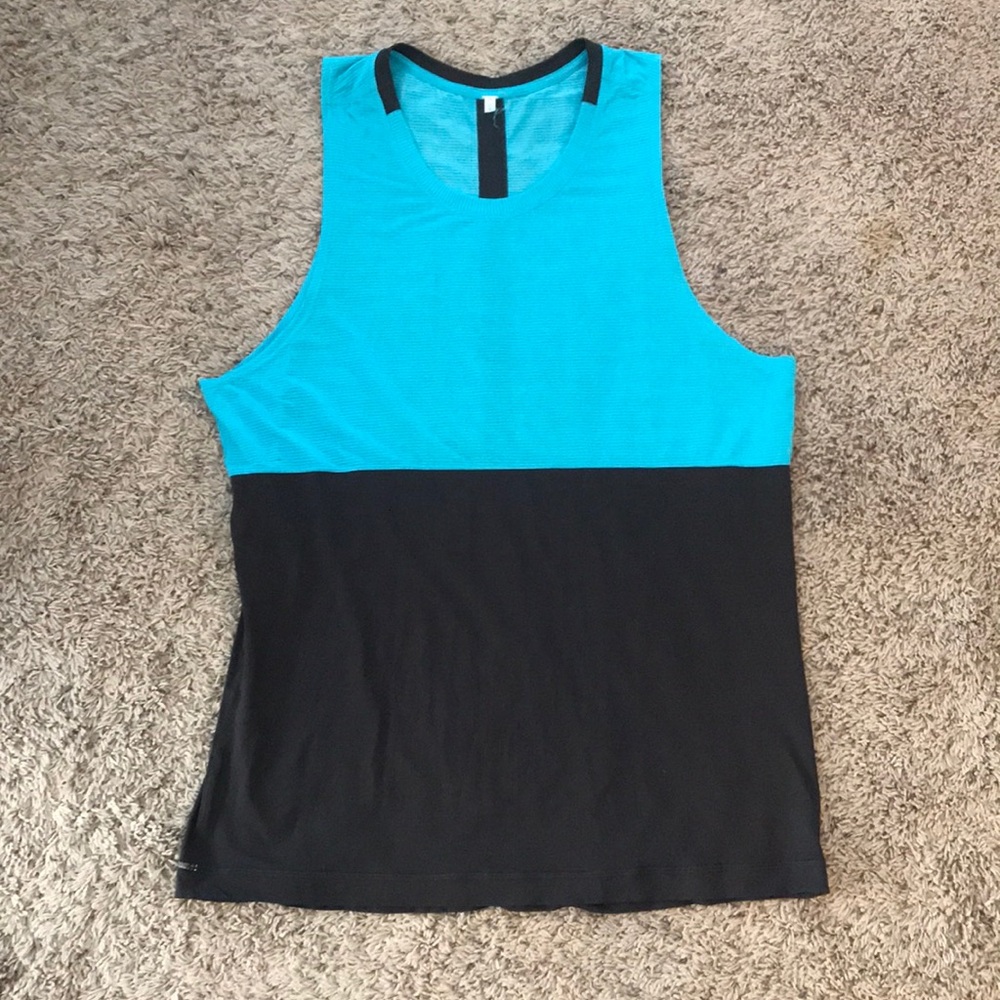 Lululemon Performance tank top